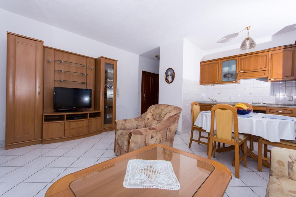 Villa Snjezana Trogir Bagian luar foto