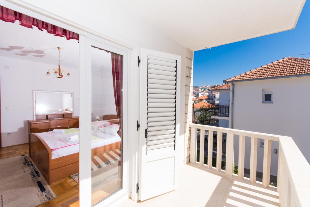 Villa Snjezana Trogir Bagian luar foto
