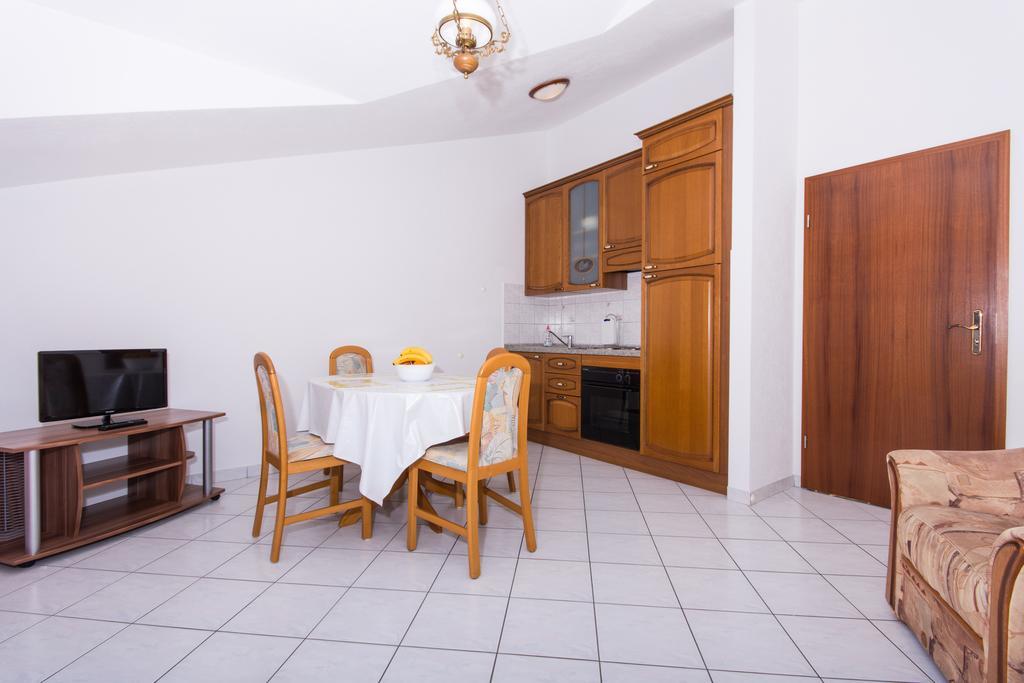Villa Snjezana Trogir Bagian luar foto